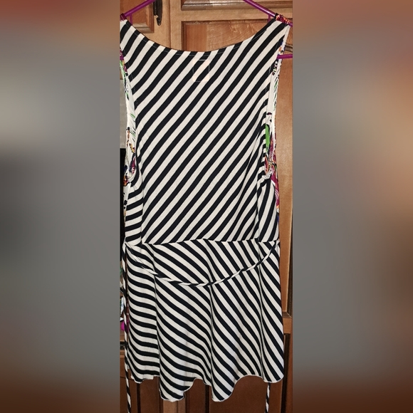 Ladies Anthropologie Tiny Silk Front, Cotton Back Floral Striped Tank Top Tie S - Picture 4 of 8